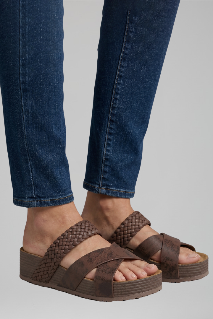 Orthopedic Women's Wedge Sandals with Arch Support for All-Day Comfort 3
